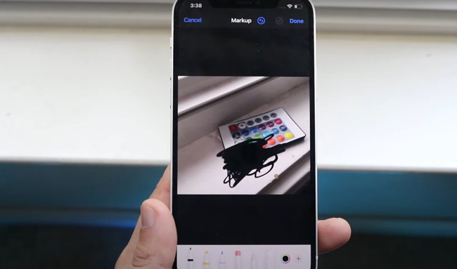 how to blur picture on iphone